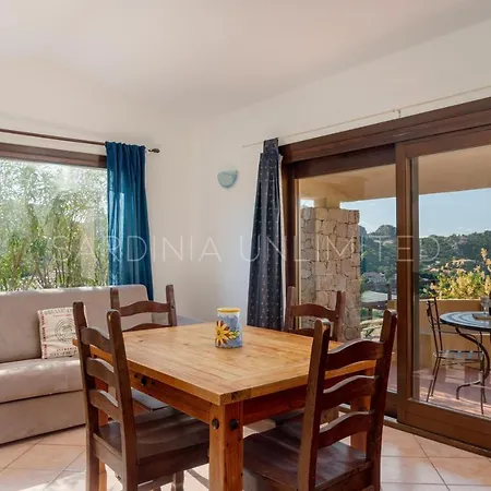 Violetta Zoe * Costa Paradiso