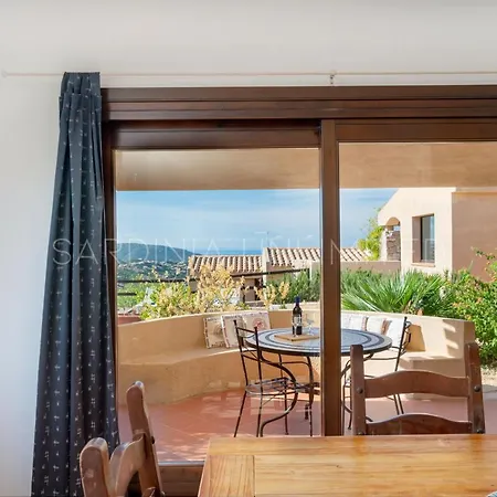 Violetta Zoe * Costa Paradiso