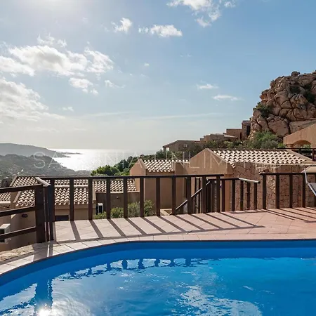 Violetta Zoe Villa Costa Paradiso